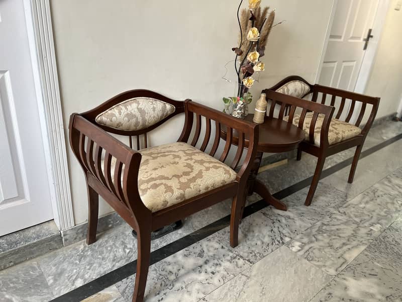 Coffee set Chairs set with Round Table New Condition 3