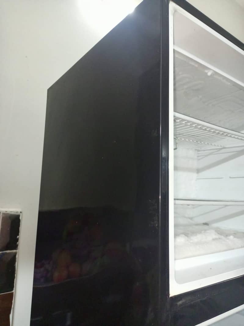 Dawlance Energy Saver series refrigerator 10