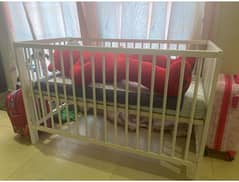 Baby cot , baby crib , cot , baby bed