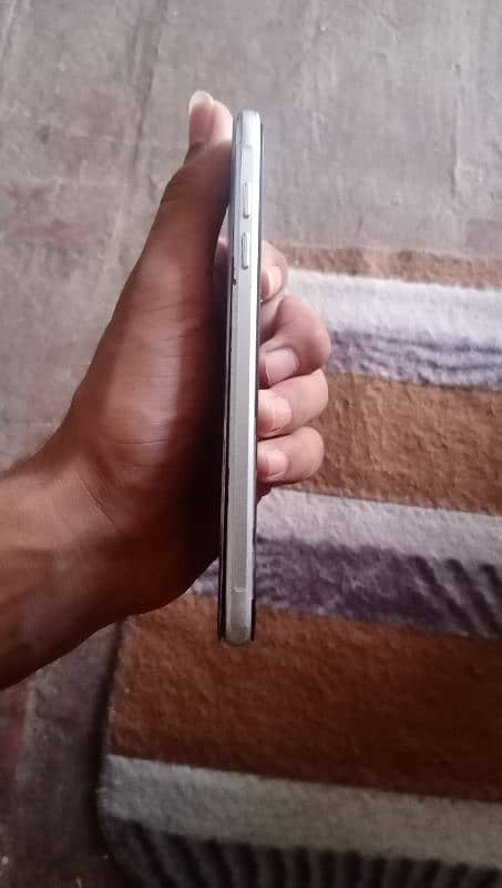 SAMSUNG GALAXY A5 ( READ ADD) EXCHANGE POSSIBLE 3