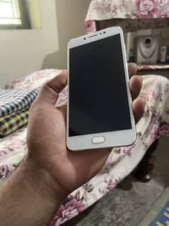 Vivo y67  6ram 128gb all ok