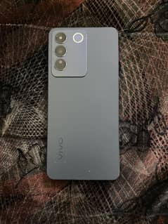 Vivo v27e 10/9 condition for sale.