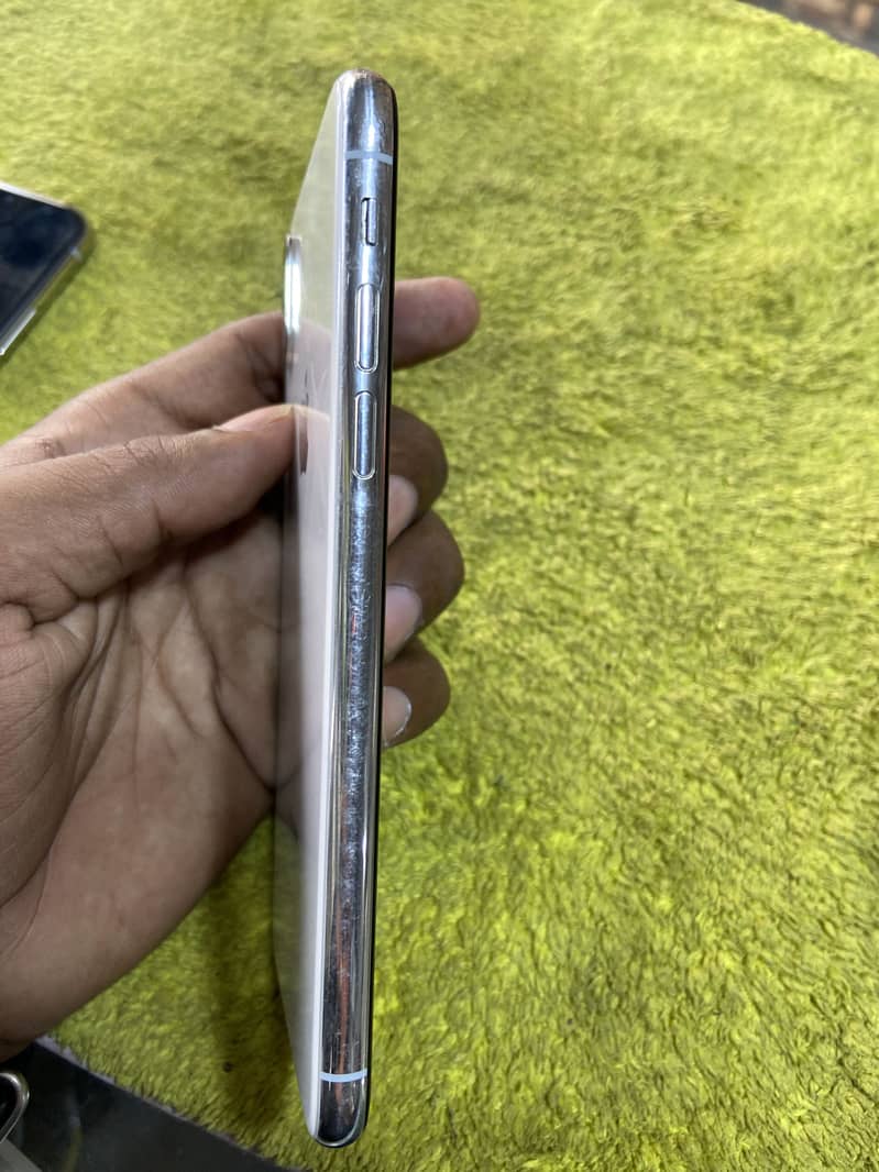 iPhone X non approved 256 memory all okay 0
