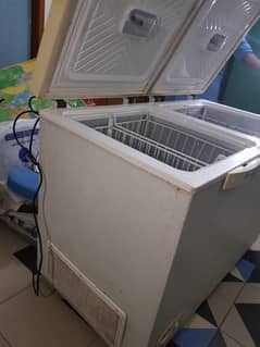 Waves freezer