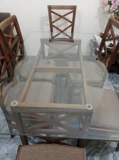dining table with chairs for sale need and clean no scratch