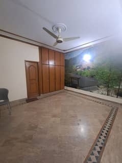 Book A 10 Marla Upper Portion In Allama Iqbal Town - Karim Block