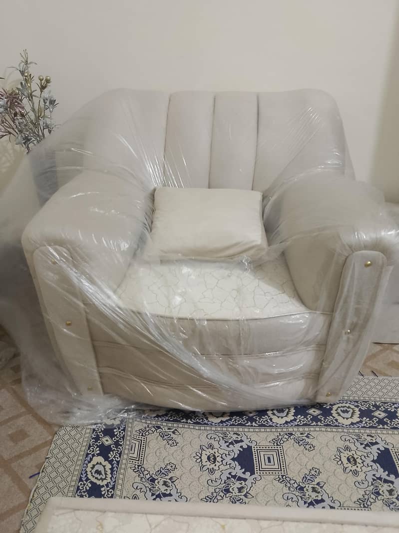 sofa with tables 1