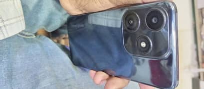 Salam tecno spark 10c fresh condition 8/128