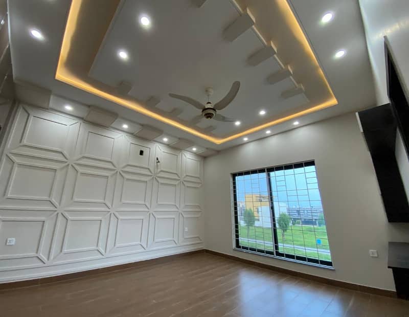 14 Marla Corner Plot Available For Sale At Prime location In Block EE Citi Housing Gujranwala 17