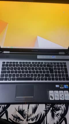 Samsung NoteBook NP-RF710