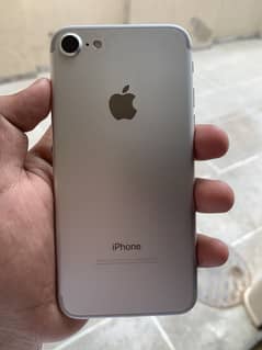 I phon 7 10/10 condition Best for camera