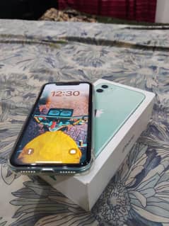 Iphone 11 factory 128 with box