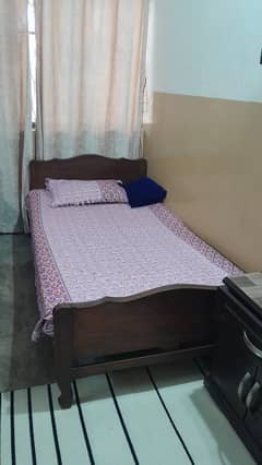 Single bed with mattress
