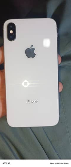 Iphone X 10 / 10 condition battery health 92 percent