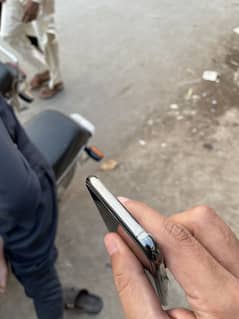 iphone xs pta approved single sim