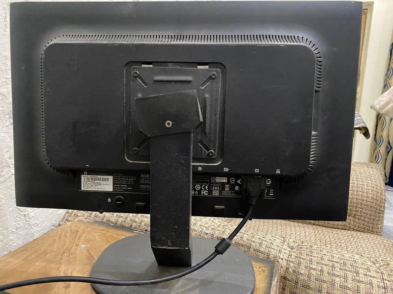 Core i5 Desktop and LCD complete set 4