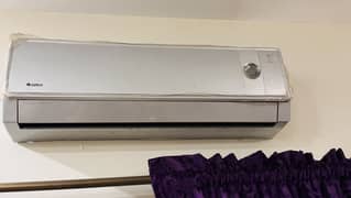 GREE I TON NON INVERTER