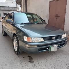 Toyota Corolla XE 2000