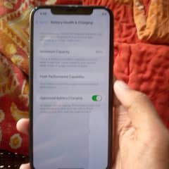 iPhone xs JV  battery  health 85%