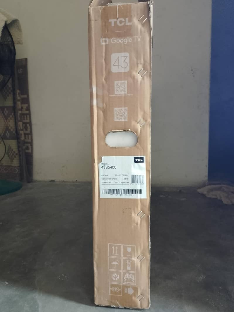TCL 43inch LED android 3