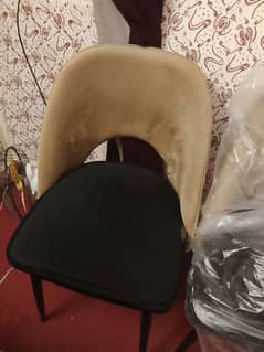 restaurant table and chairs for sale