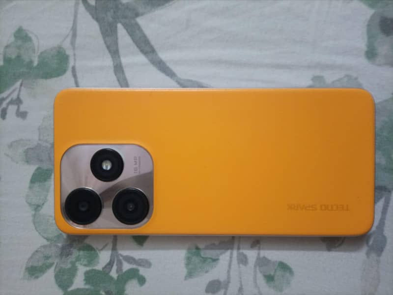 Tecno spark 10C 4