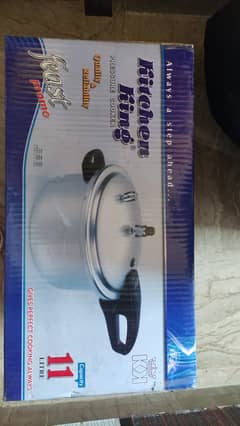 Pressure cooker 11 litre Kitchen King Feast Promo