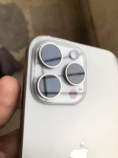 Iphone 15 pro max jv bh 97% cc 110 brand new condition