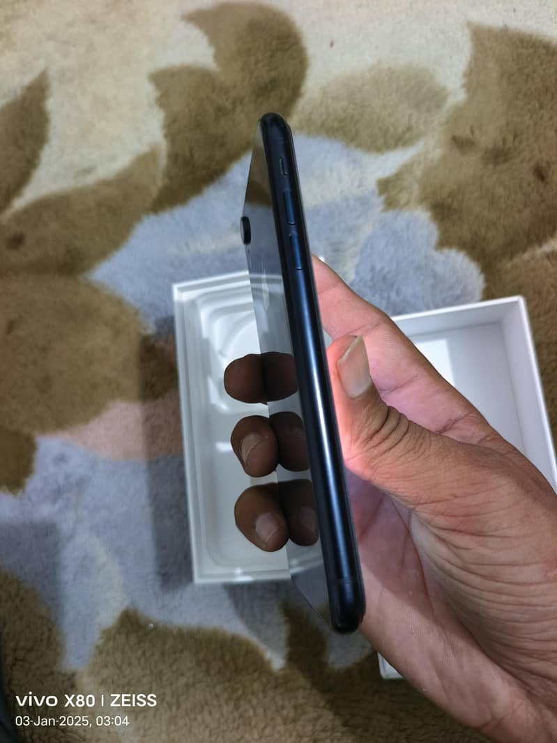 iphone xr dual sim pta approved exchange possible 4