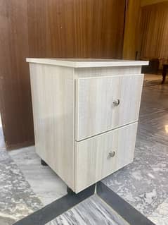 High Quality Side Table