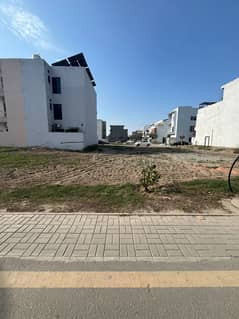 5 Marla Plot For Sale In Etihad Town Block C