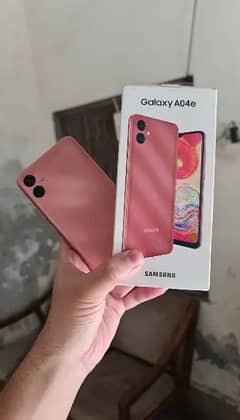 Samsung Galaxy A04 - (4GB/64GB) - Exchange Possible