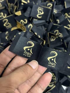 Woven labels