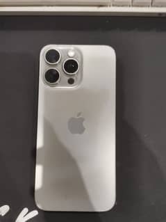 iPhone 15 Pro Max Natural Titanium - 256GB | 90% Battery Health