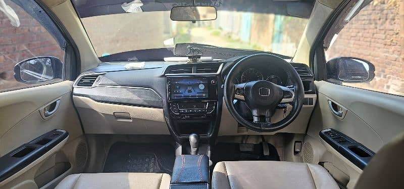 Honda BR-V 2018 3