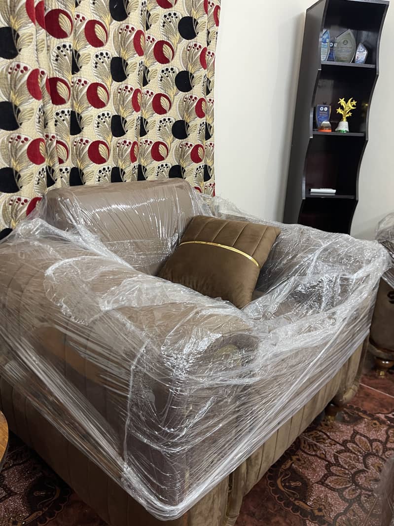 7seater sofa set with table 1