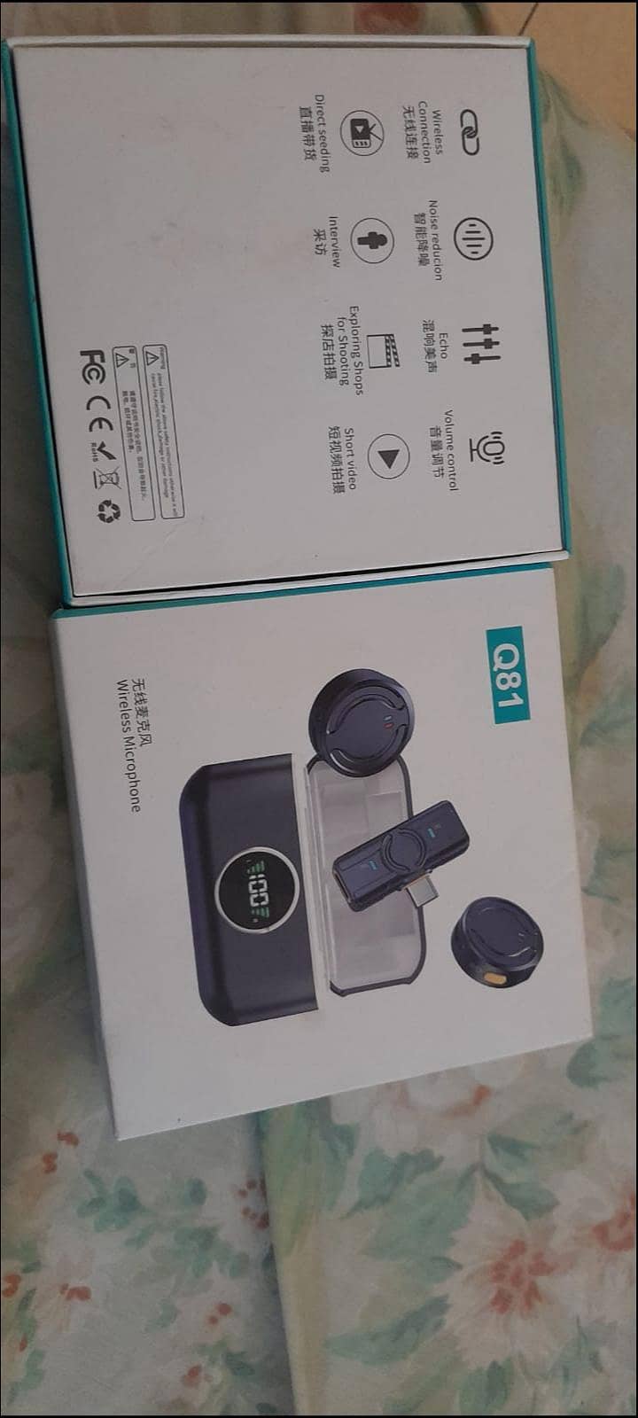 Insert and Ready-to-Use Wireless Microphone. Type-C 1