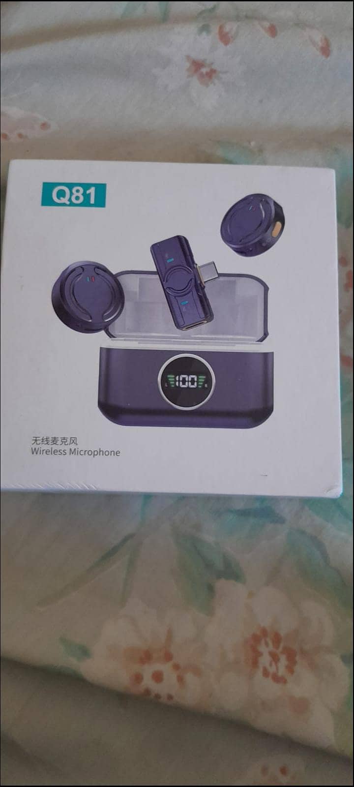 Insert and Ready-to-Use Wireless Microphone. Type-C 6
