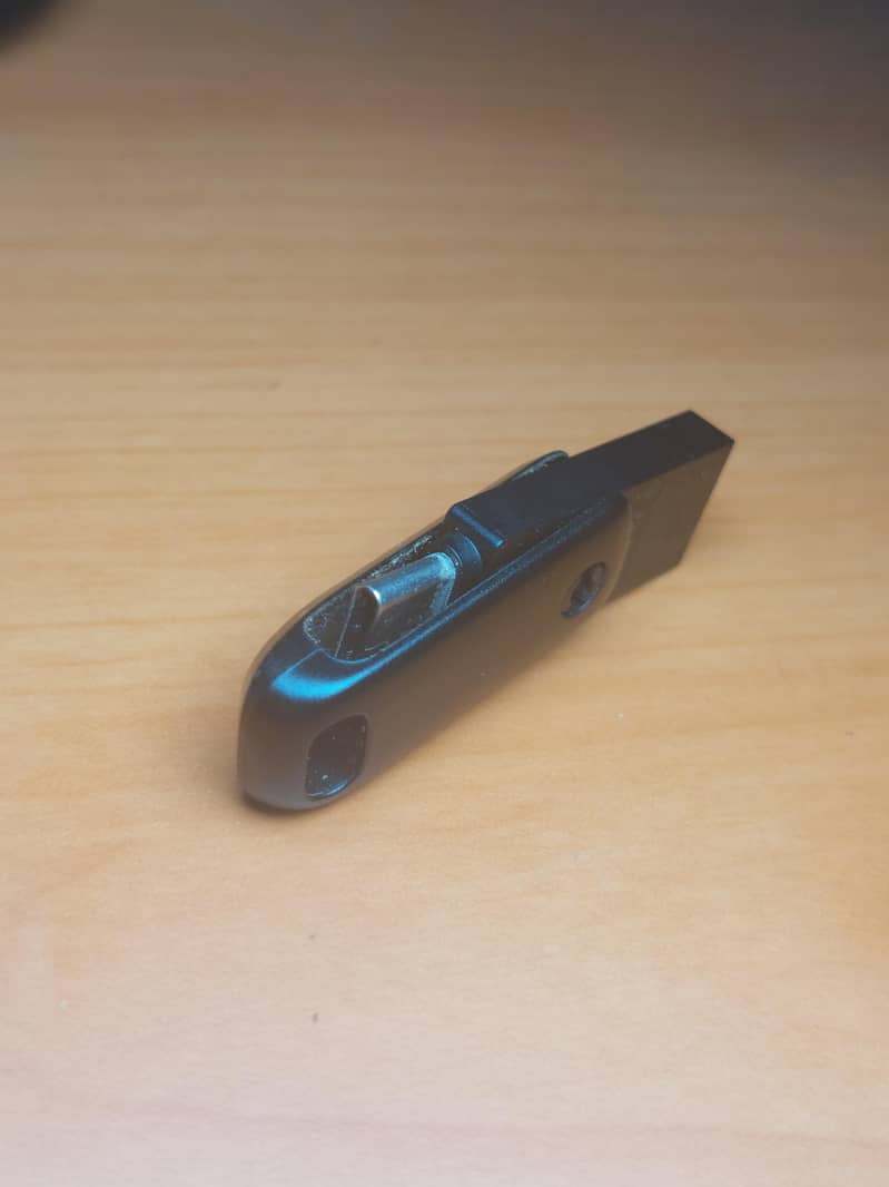 SanDisk 256gb Dual Drive (type c + type A) read ad 4