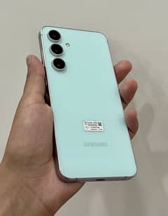 Samsung Galaxy S24 Fe 256 GB 3 months Sim time