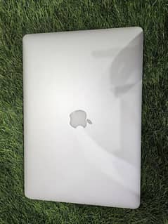 MacBook Pro 15” Late 2013 | 16GB RAM | 500GB SSD |