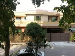 Kanal house Upper Portion in Canal View Society Lahore