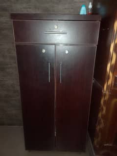 kids wardrobe