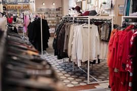 Need female staff in ladies outlate