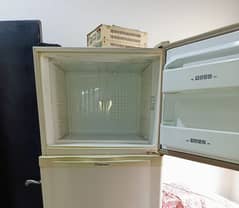 Dawlance Refrigerator For sale going abroad