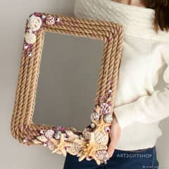 Rope mirror with sea shells