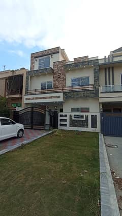 30x60 Brand New House For Sale On Double Road