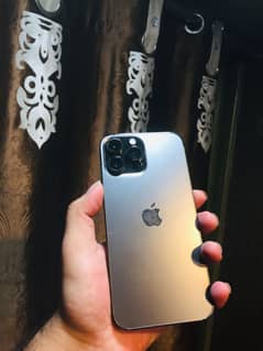 iPhone 13 pro max 128 gb jv 4 month sim time