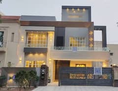 Top City 10 Marla House For Sale