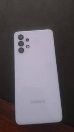 Samsung a32.